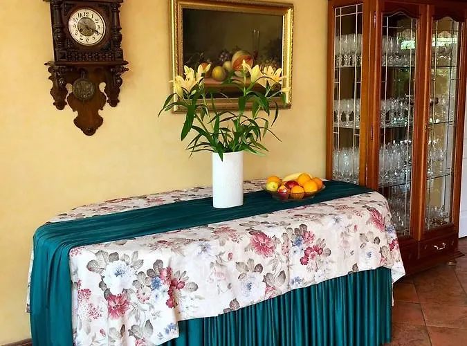 호텔 Pod Lipami 슈체친